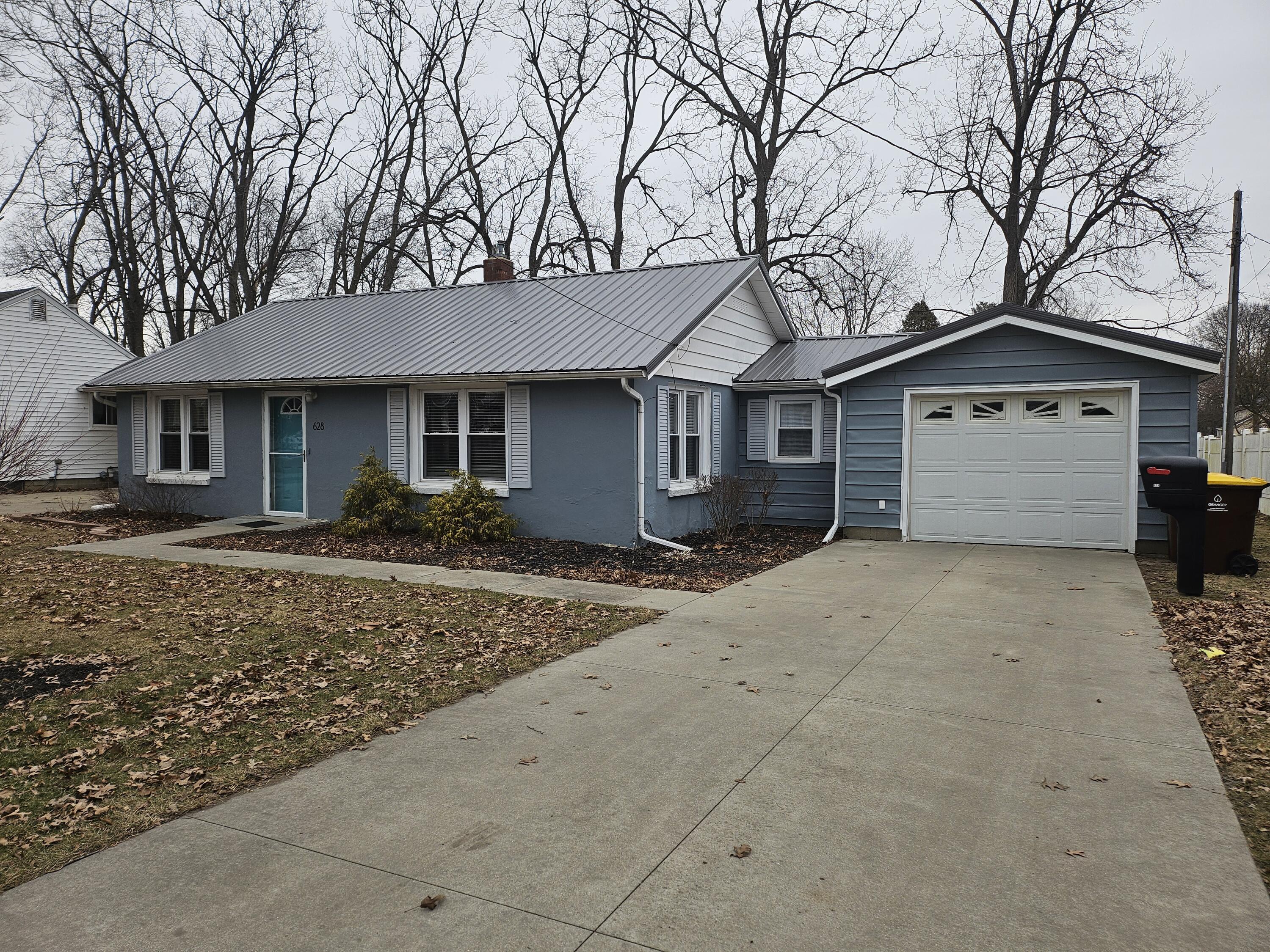 Union City, Michigan 49094, United States, 2 Bedrooms Bedrooms, ,1 BathroomBathrooms,Residential,Pending,81239