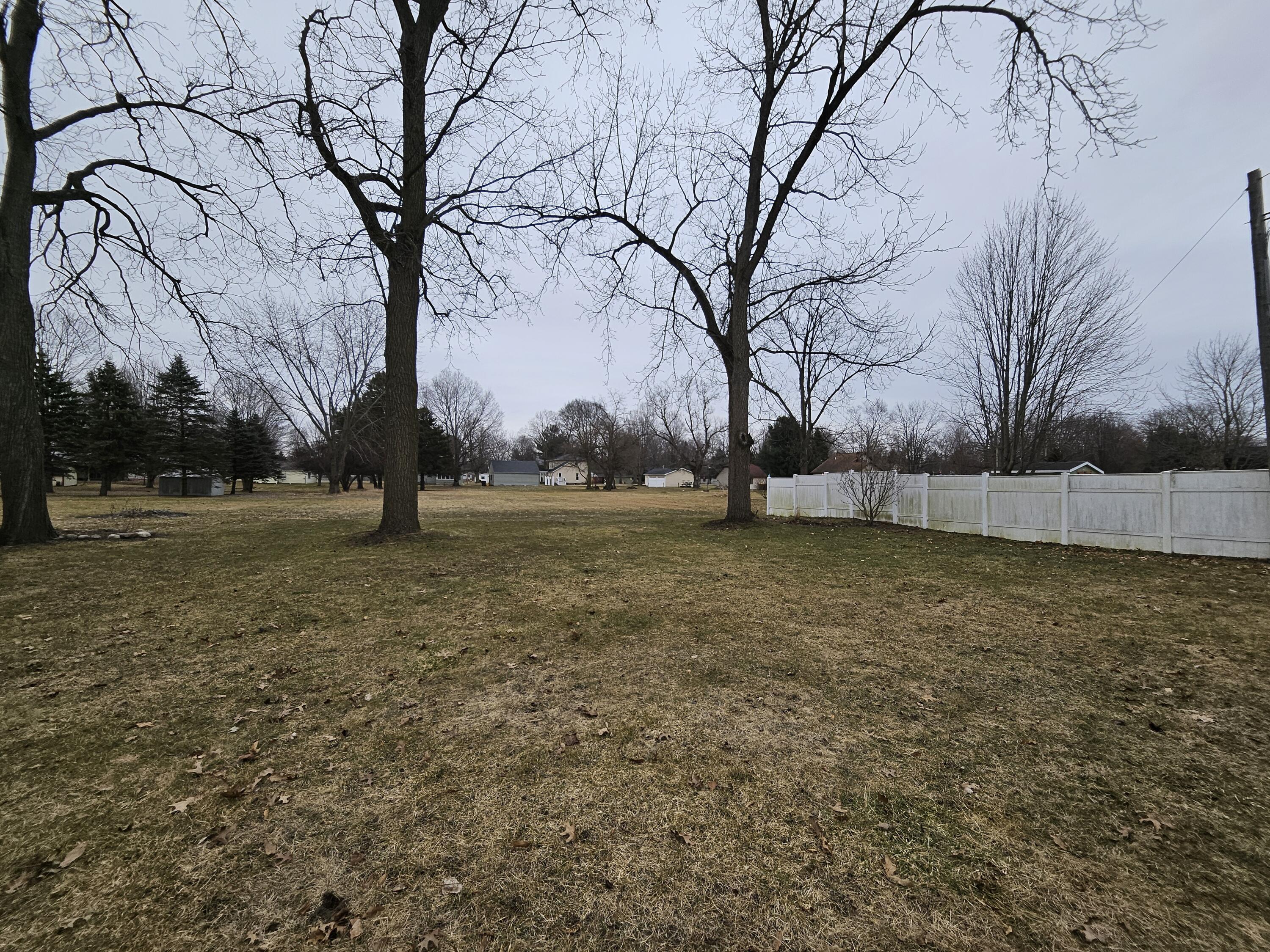 Union City, Michigan 49094, United States, 2 Bedrooms Bedrooms, ,1 BathroomBathrooms,Residential,Pending,81239