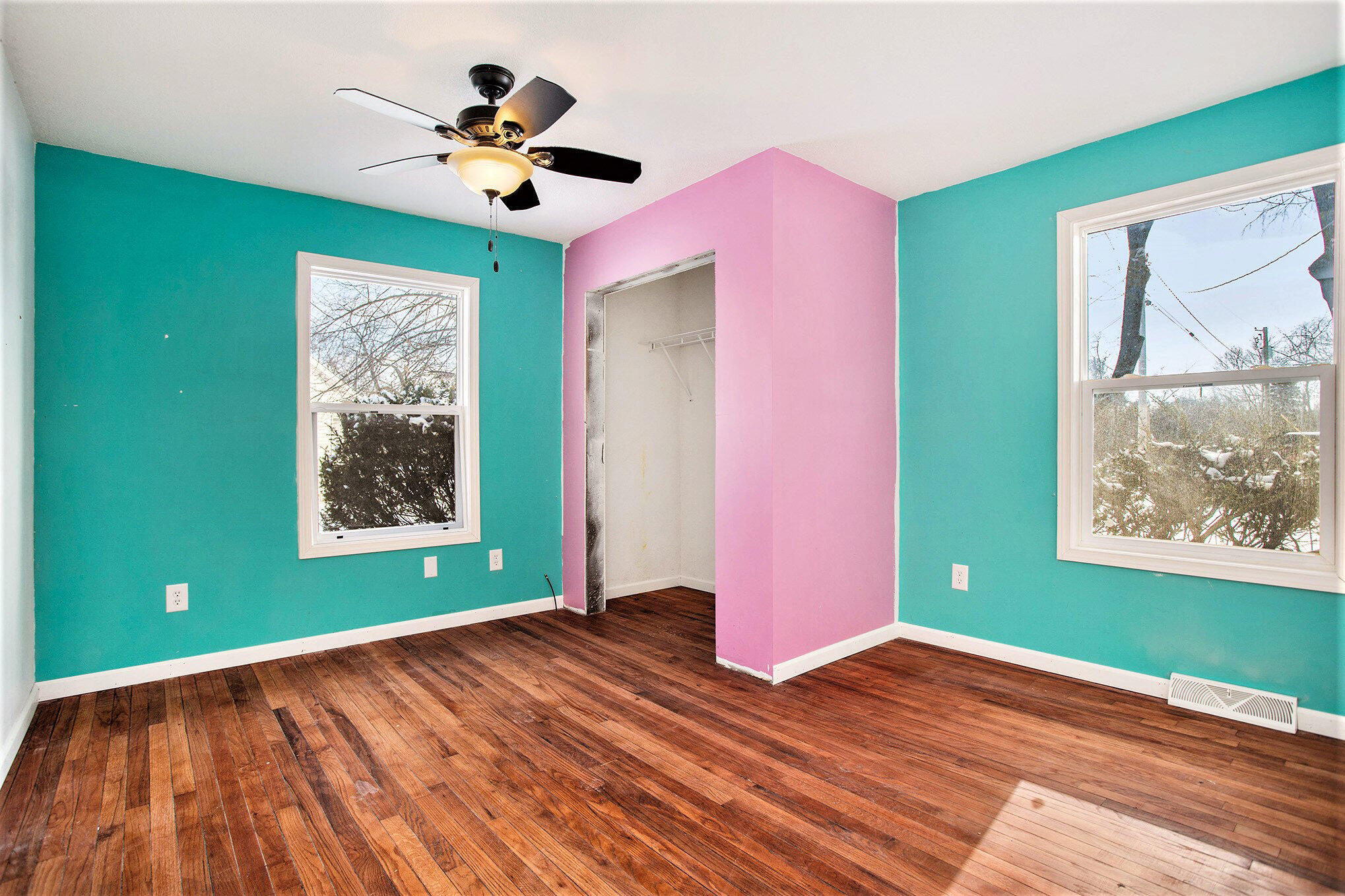 Union City, Michigan 49094, United States, 4 Bedrooms Bedrooms, ,2 BathroomsBathrooms,Residential,Pending,13647