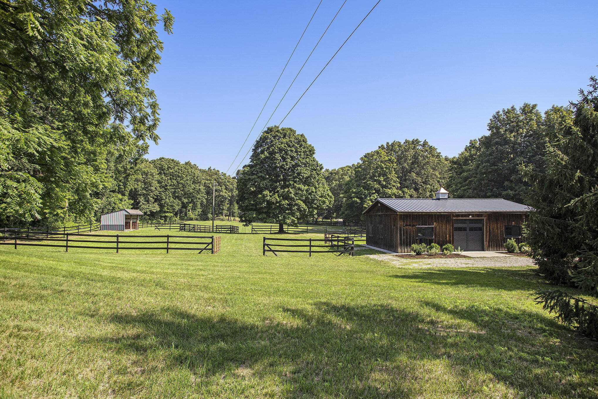 Mattawan, Michigan 49071, United States, 5 Bedrooms Bedrooms, ,4 BathroomsBathrooms,Residential,Active,173547