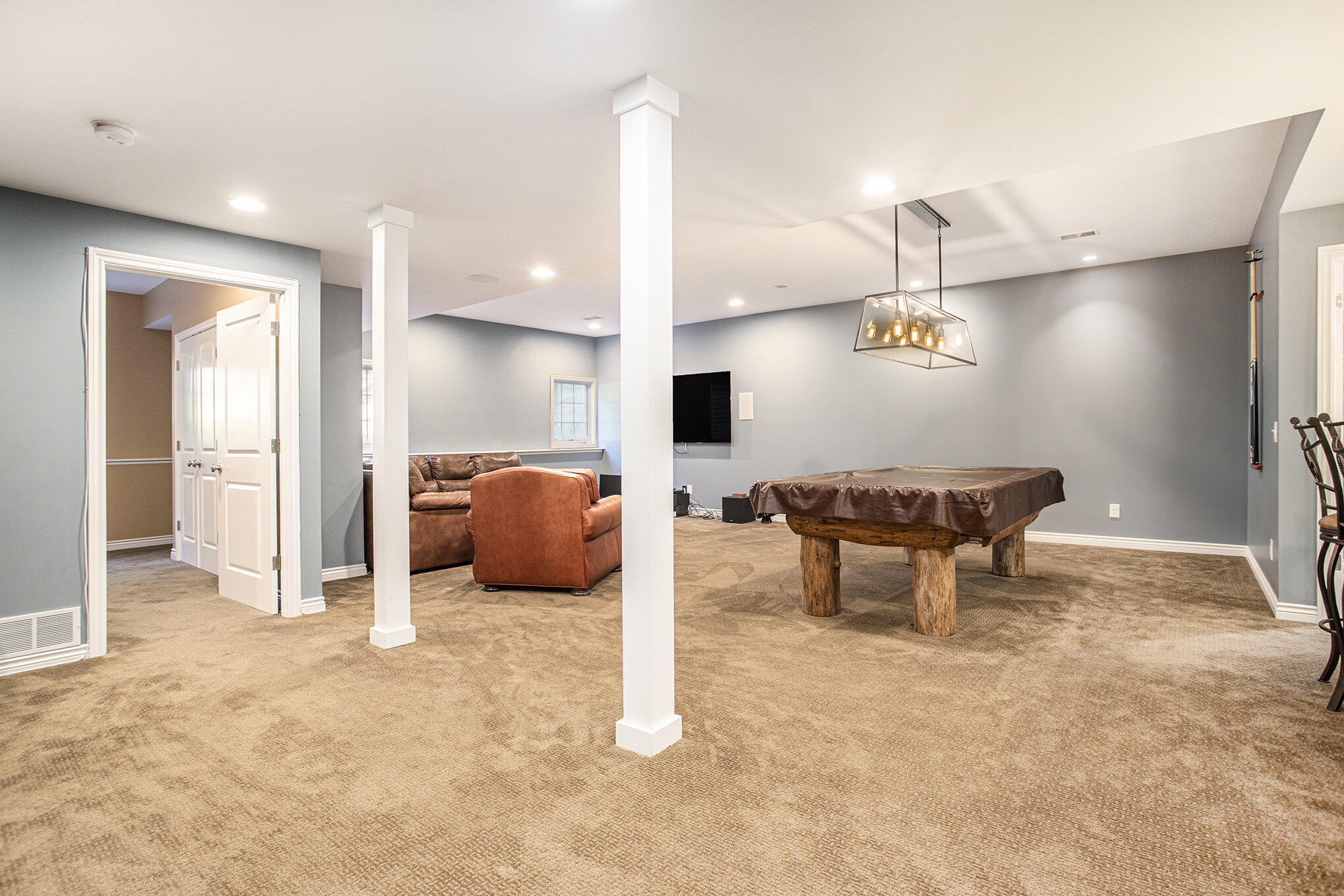 Mattawan, Michigan 49071, United States, 5 Bedrooms Bedrooms, ,4 BathroomsBathrooms,Residential,Active,173547