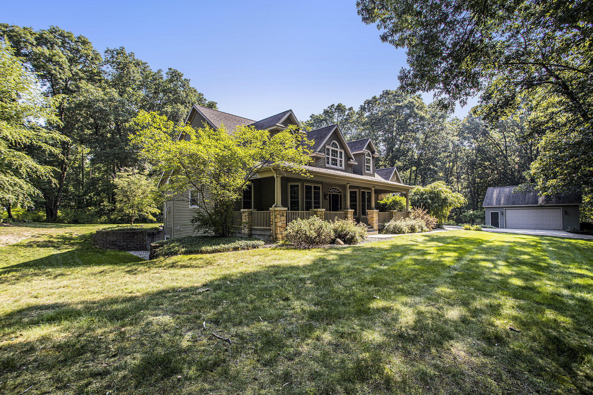 Mattawan, Michigan 49071, United States, 5 Bedrooms Bedrooms, ,4 BathroomsBathrooms,Residential,Active,173547