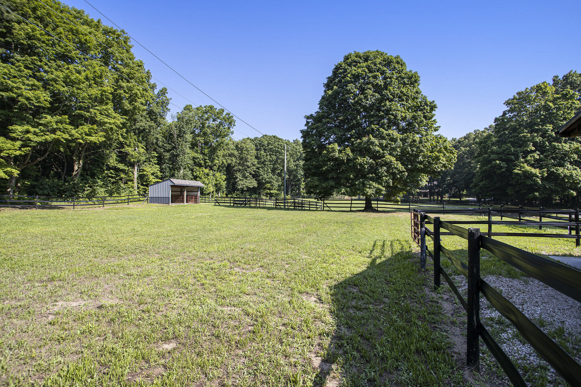 Mattawan, Michigan 49071, United States, 5 Bedrooms Bedrooms, ,4 BathroomsBathrooms,Residential,Active,173547