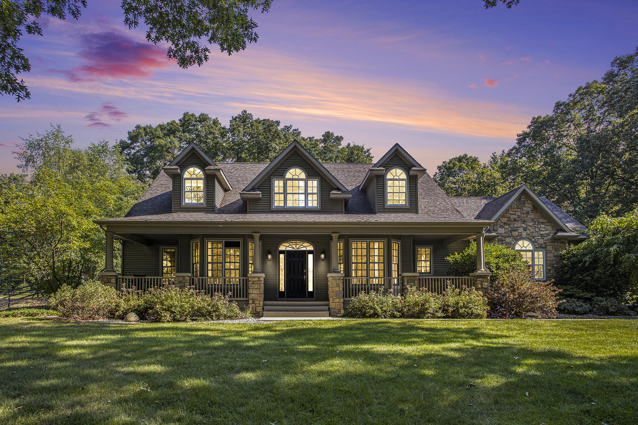 Mattawan, Michigan 49071, United States, 5 Bedrooms Bedrooms, ,4 BathroomsBathrooms,Residential,Active,173547