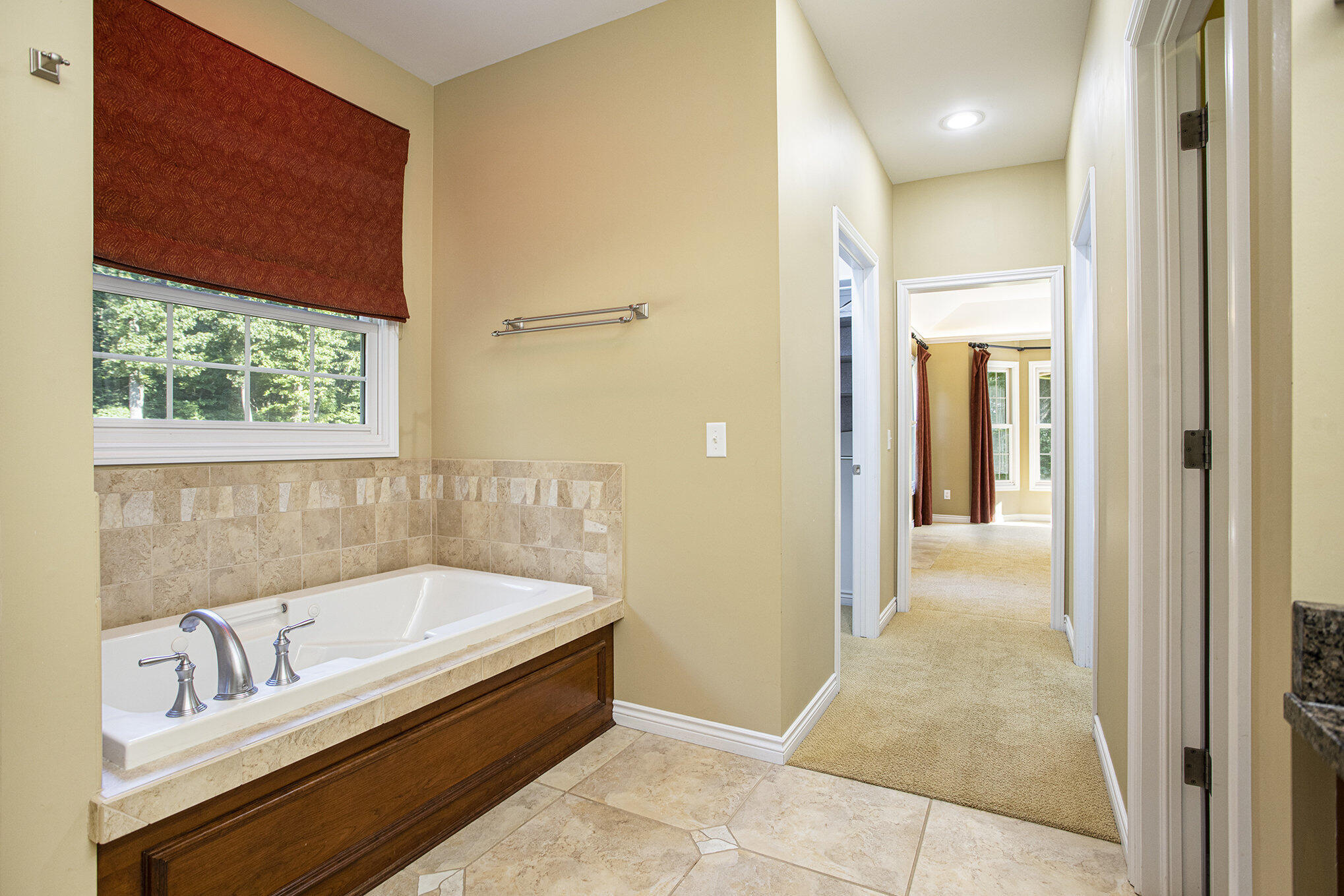 Mattawan, Michigan 49071, United States, 5 Bedrooms Bedrooms, ,4 BathroomsBathrooms,Residential,Active,173547