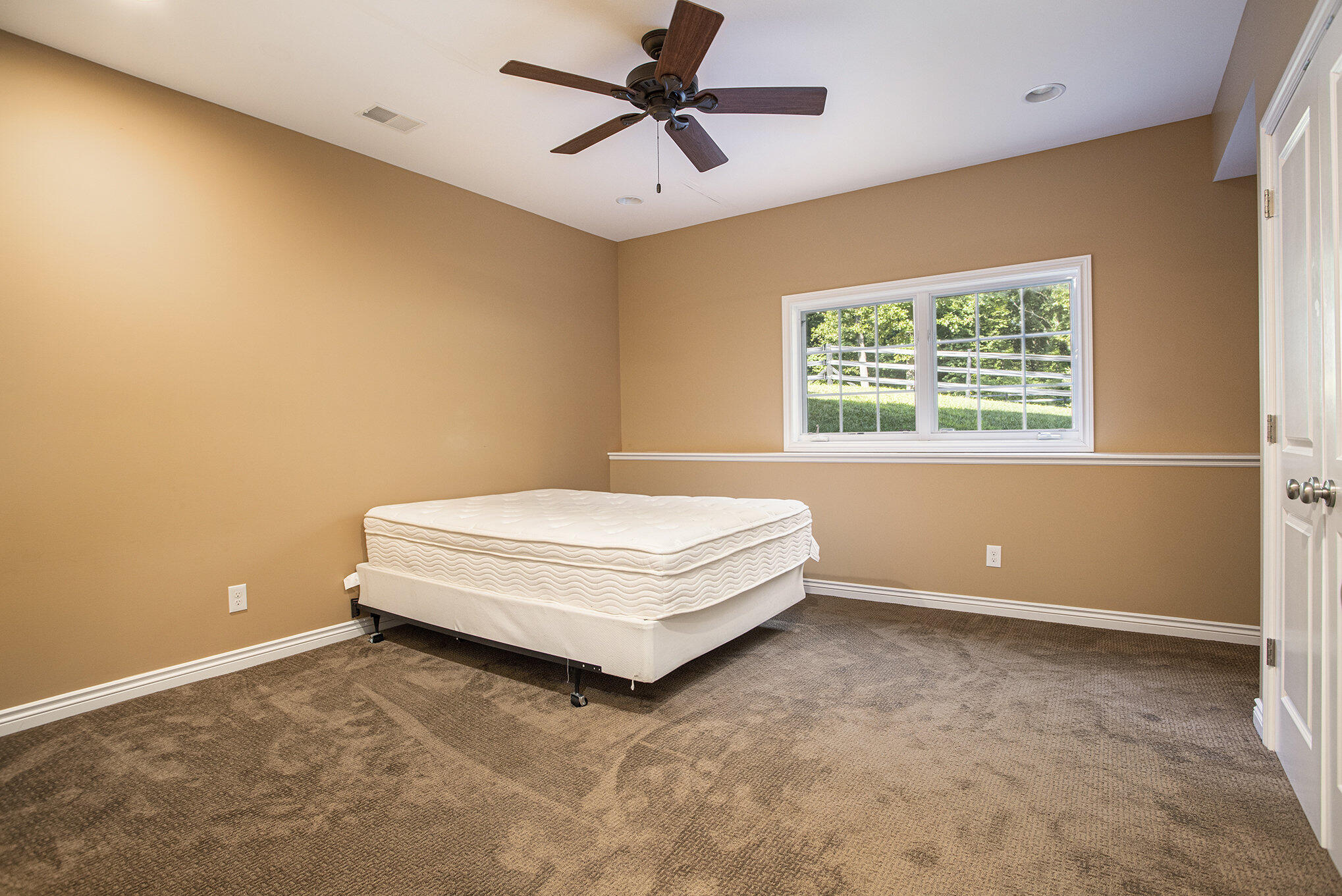 Mattawan, Michigan 49071, United States, 5 Bedrooms Bedrooms, ,4 BathroomsBathrooms,Residential,Active,173547