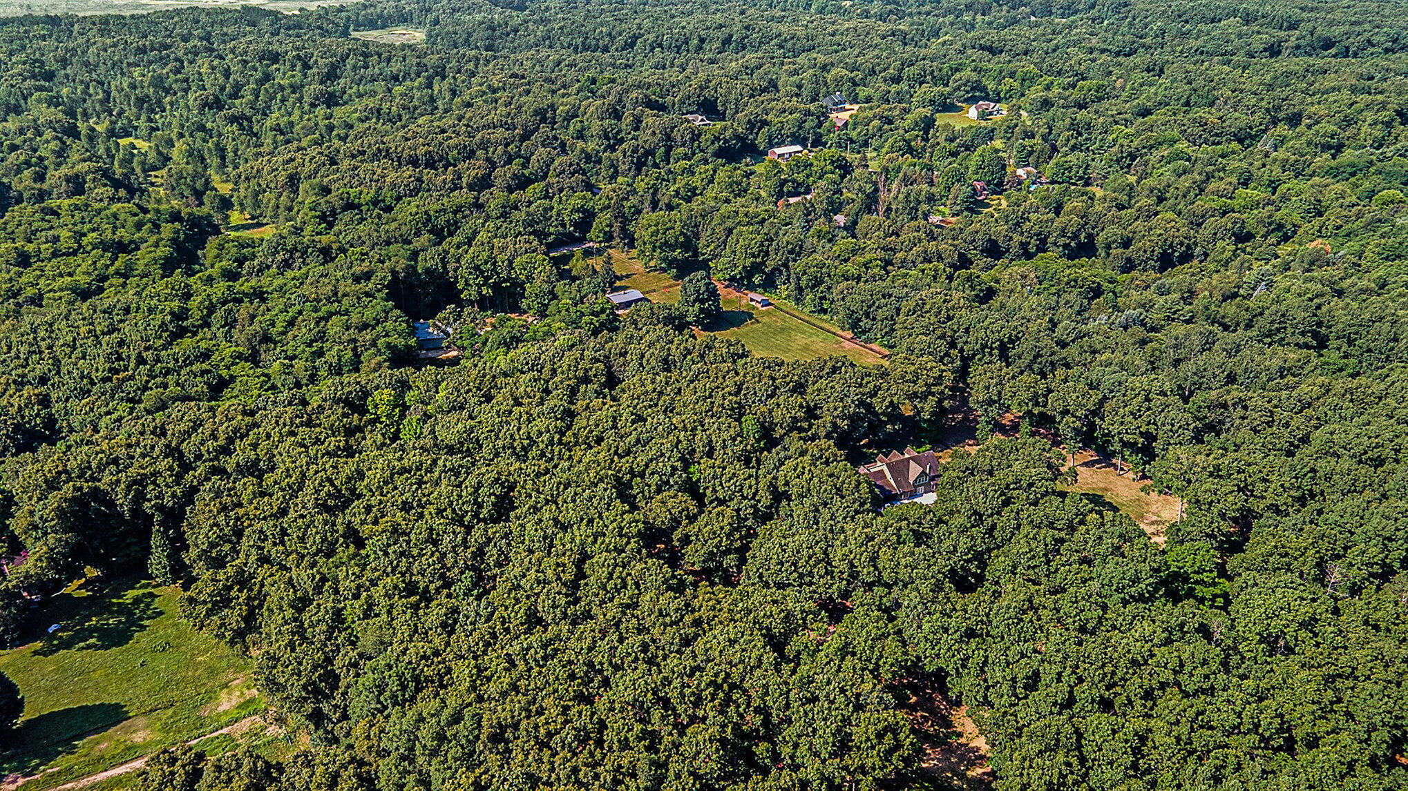 Mattawan, Michigan 49071, United States, 5 Bedrooms Bedrooms, ,4 BathroomsBathrooms,Residential,Active,173547