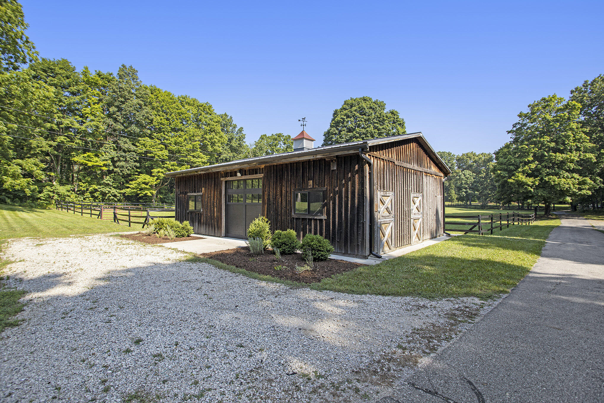 Mattawan, Michigan 49071, United States, 5 Bedrooms Bedrooms, ,4 BathroomsBathrooms,Residential,Active,173547