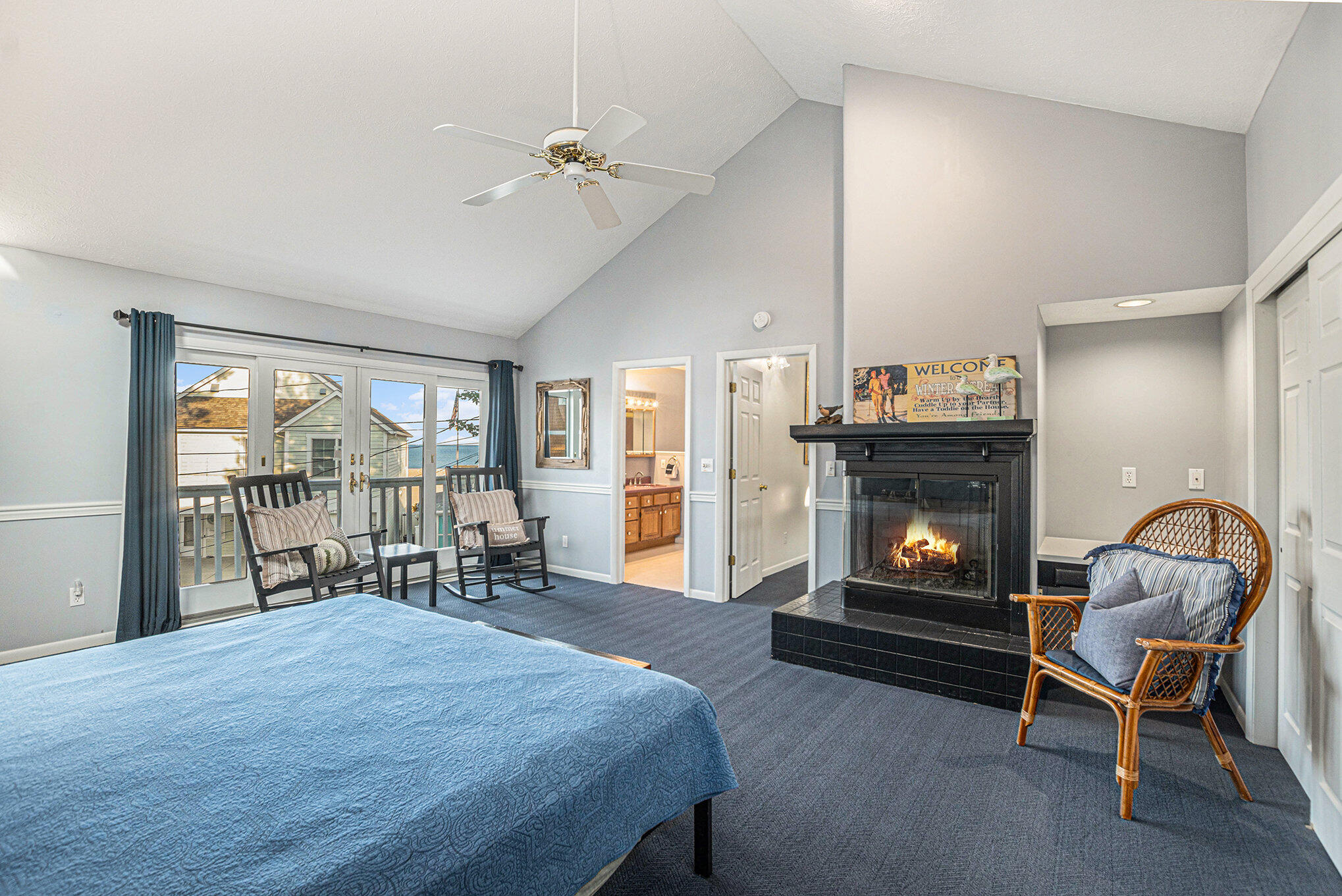 South Haven, Michigan 49090, United States, 4 Bedrooms Bedrooms, ,3 BathroomsBathrooms,Residential,Active,209081