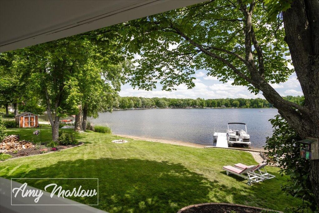Photo of 8360 Bay Drive NE, Rockford, MI 49341 (MLS # 25044285)