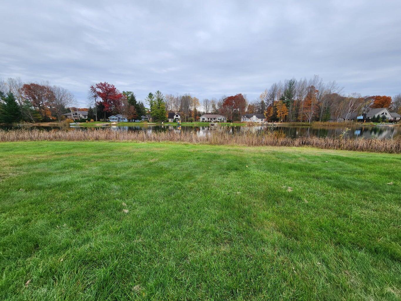 6754 Club House Drive E