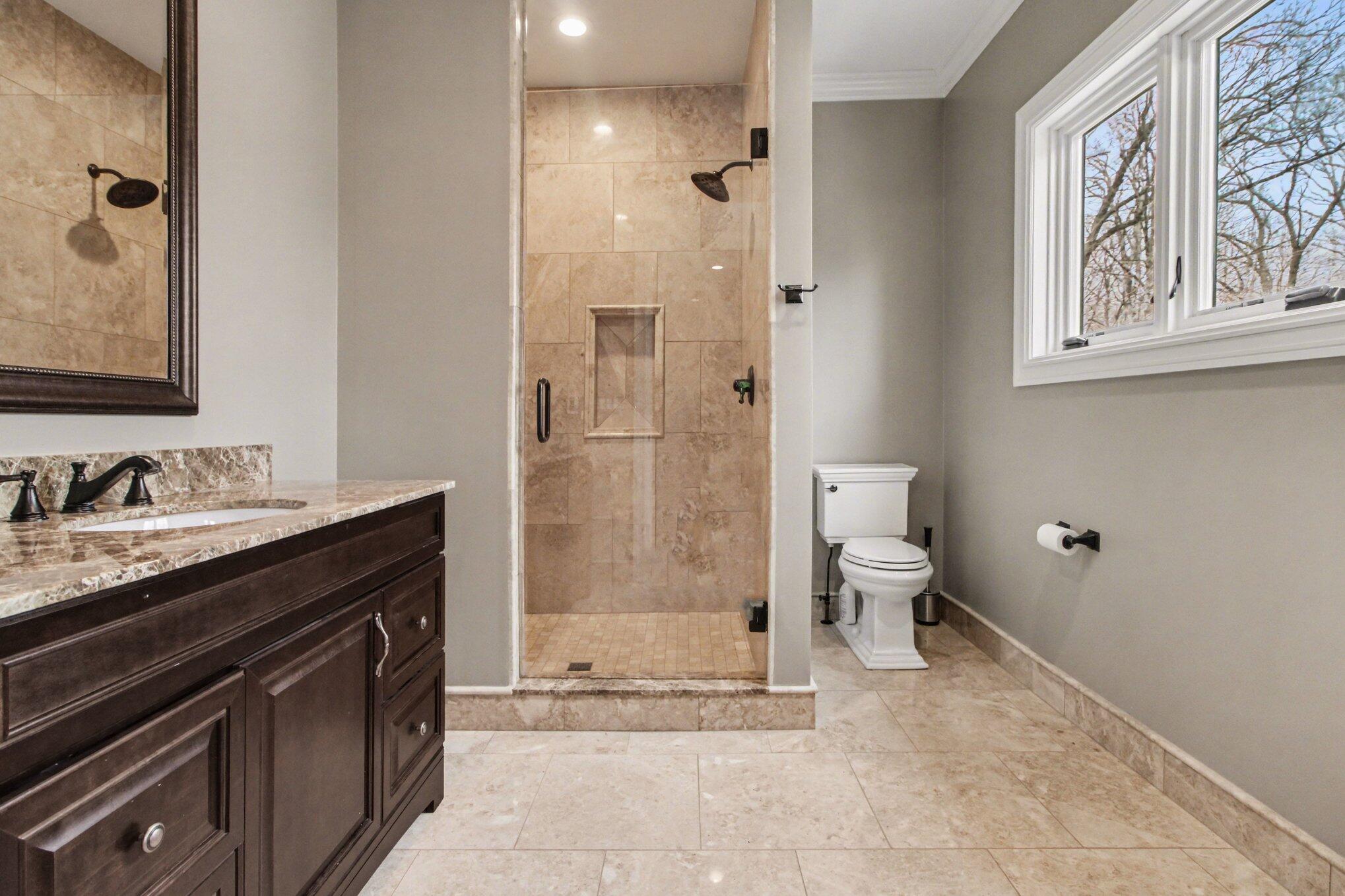 Northville, Michigan, 48167, United States, 4 Bedrooms Bedrooms, ,5 BathroomsBathrooms,Residential,Contingent,2041571
