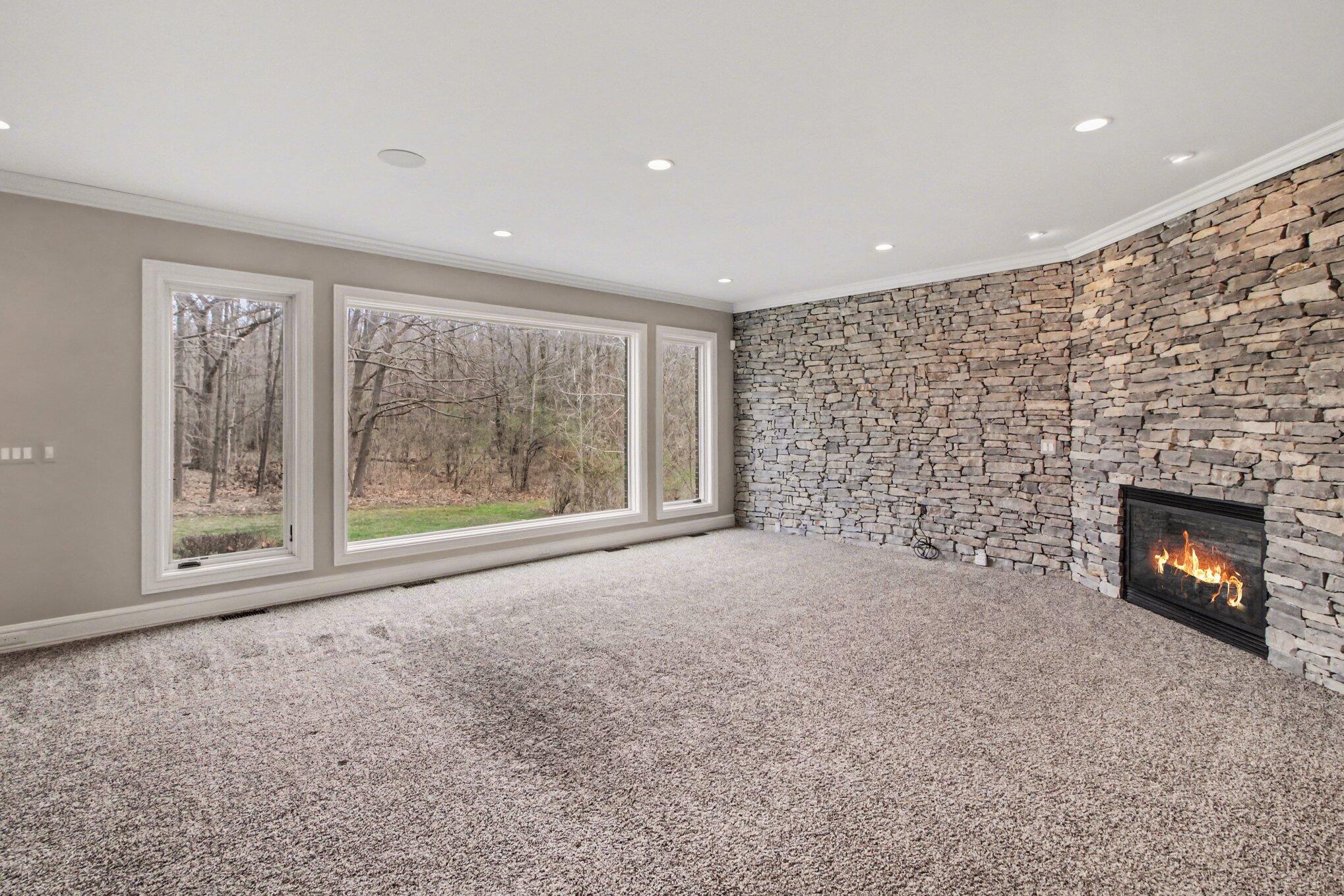 Northville, Michigan, 48167, United States, 4 Bedrooms Bedrooms, ,5 BathroomsBathrooms,Residential,Contingent,2041571