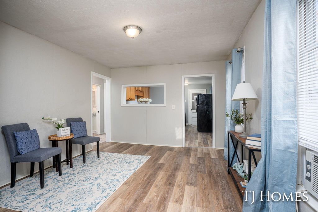 Photo of 1651 Smith Street, Muskegon, MI 49442 (MLS # 25062933)