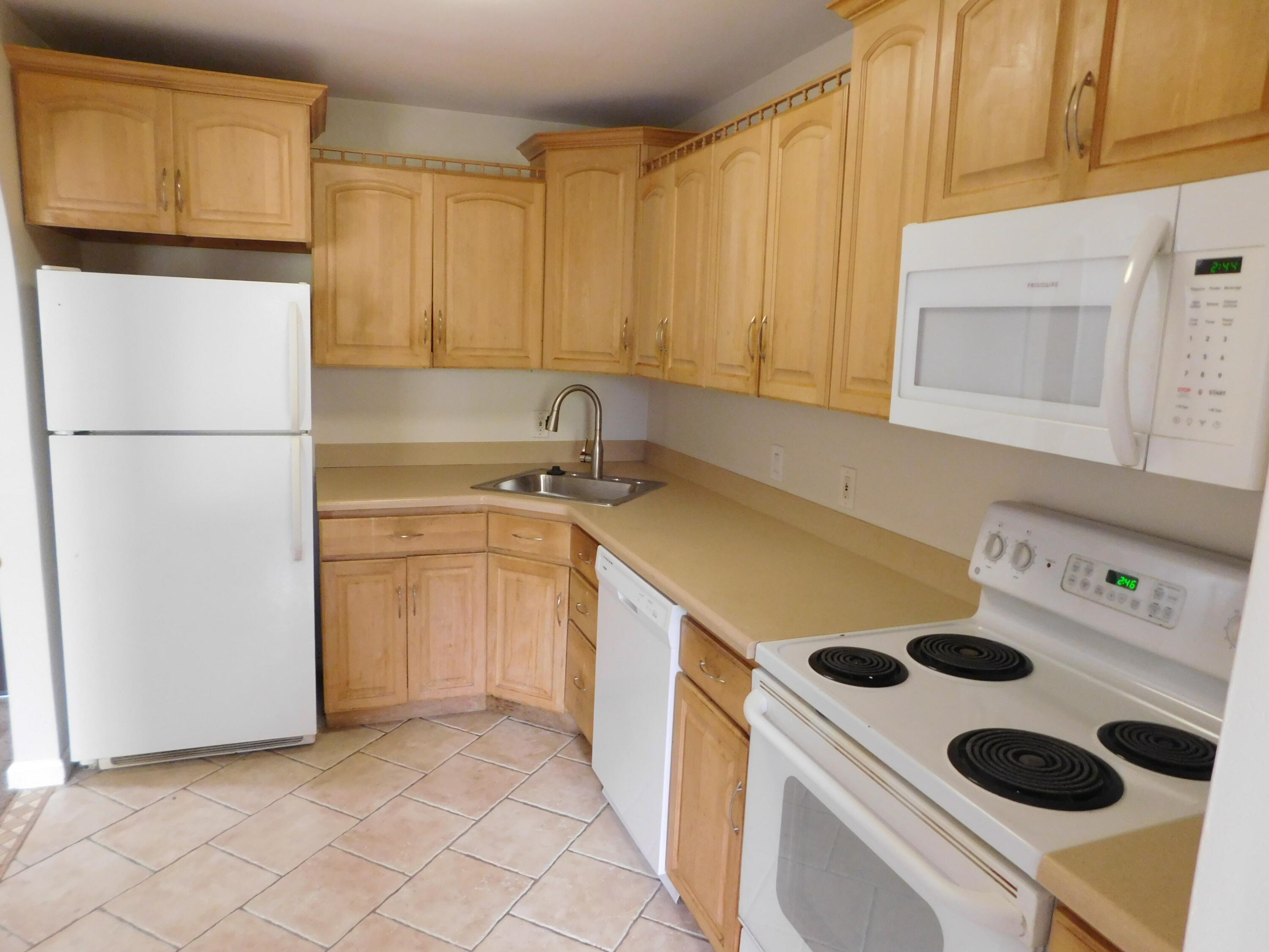 32005 W 12 Mile Road