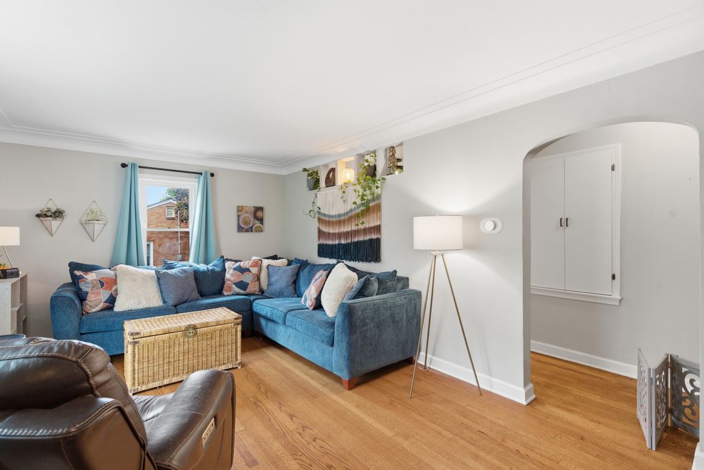 Photo of 1420 Trails End Street, Kalamazoo, MI 49001 (MLS # 25056551)