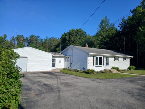 Photo of 195 N Meyers Road, Ludington, MI 49431 (MLS # 26036134)