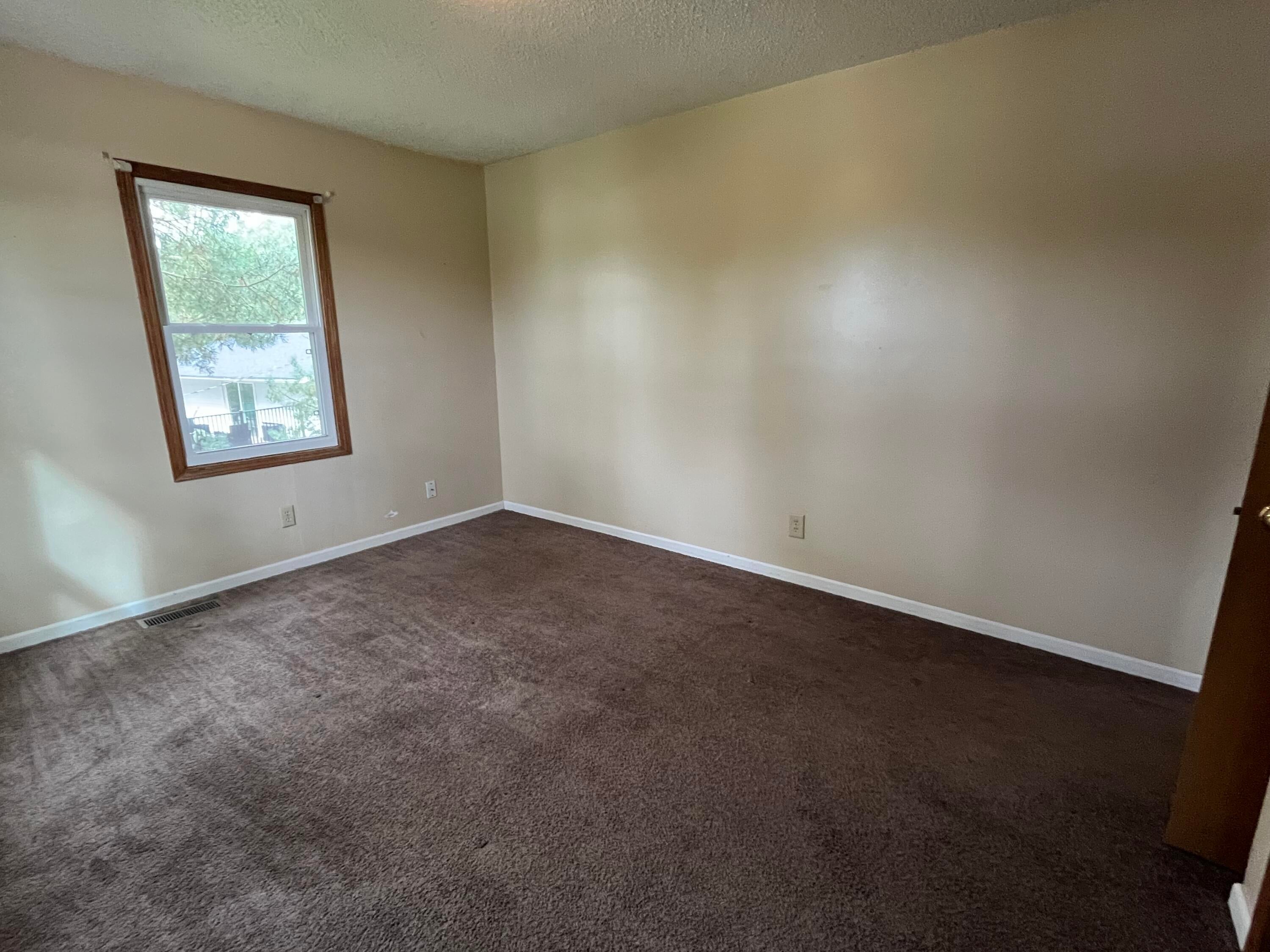 Listing 23