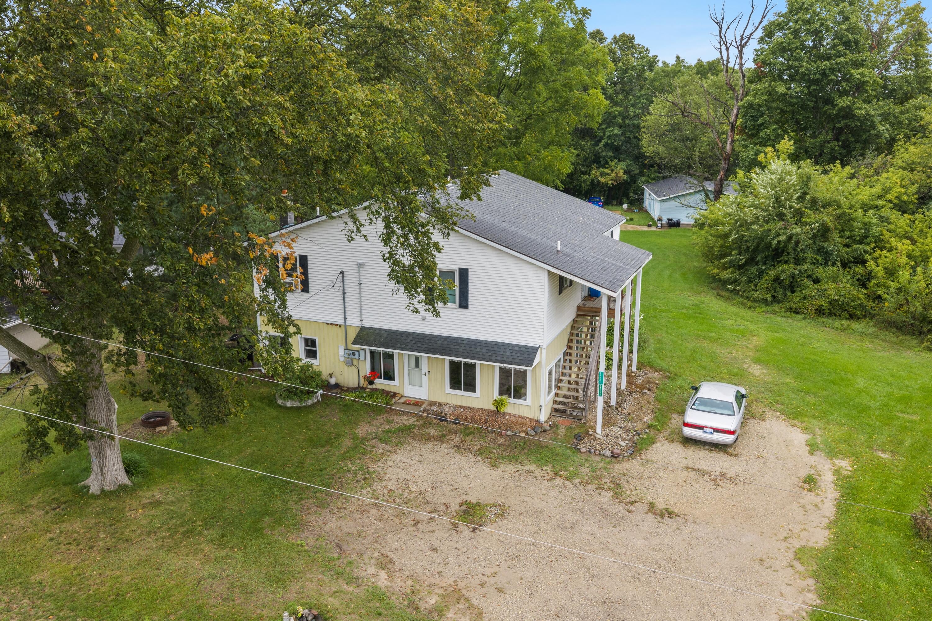 Listing 23