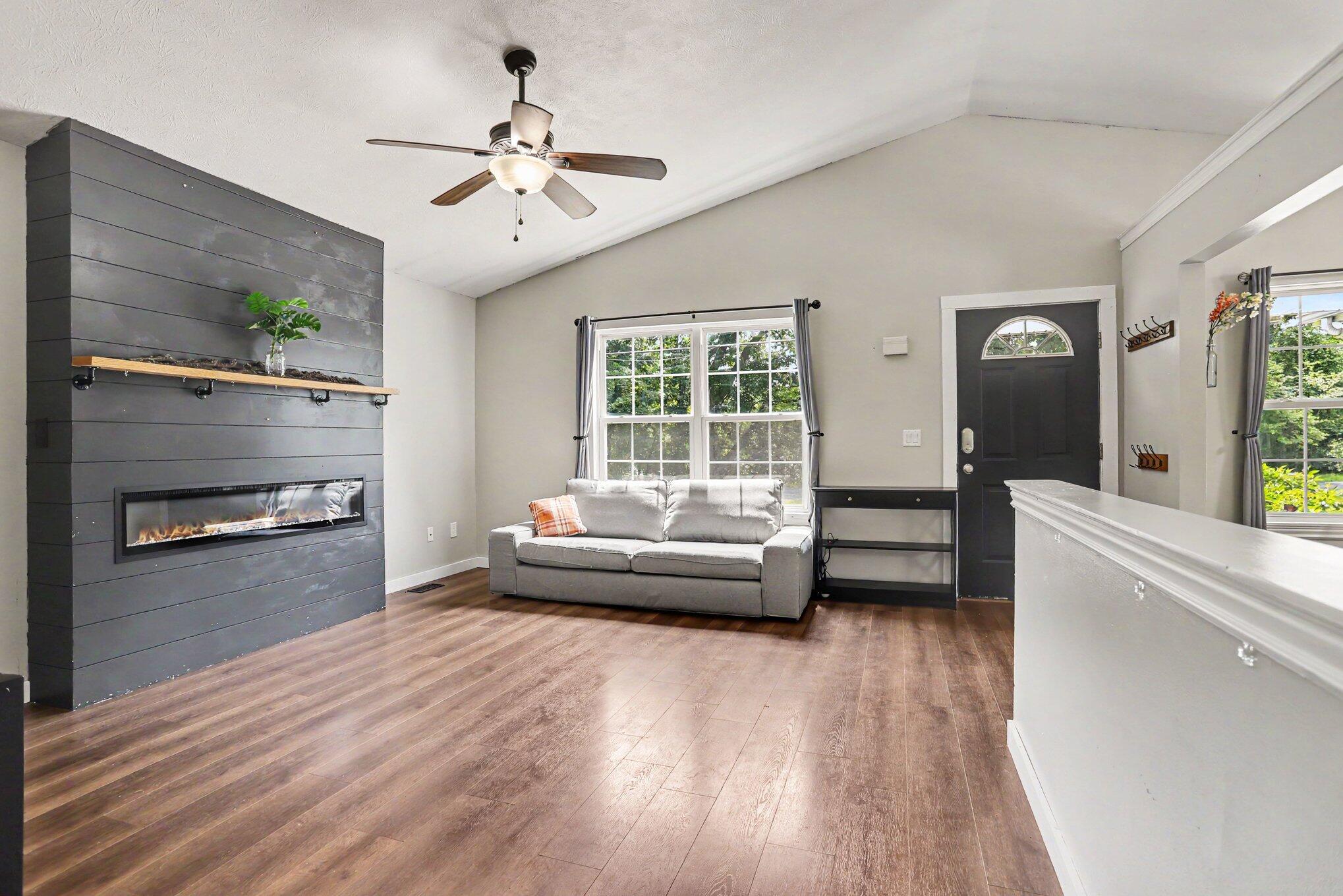 8836 Almena Drive