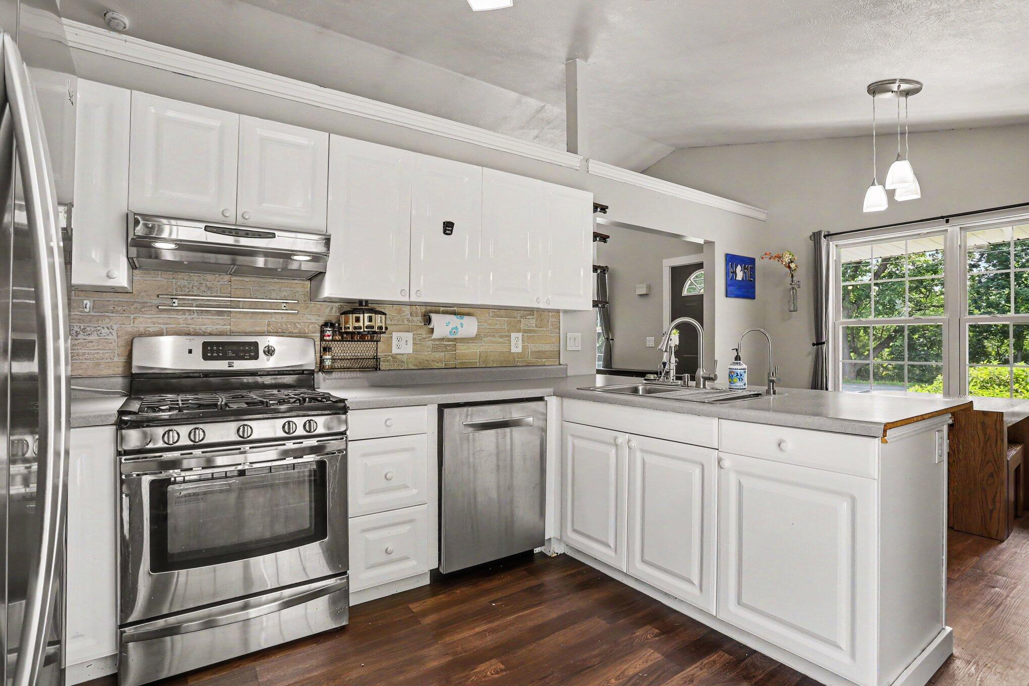 8836 Almena Drive