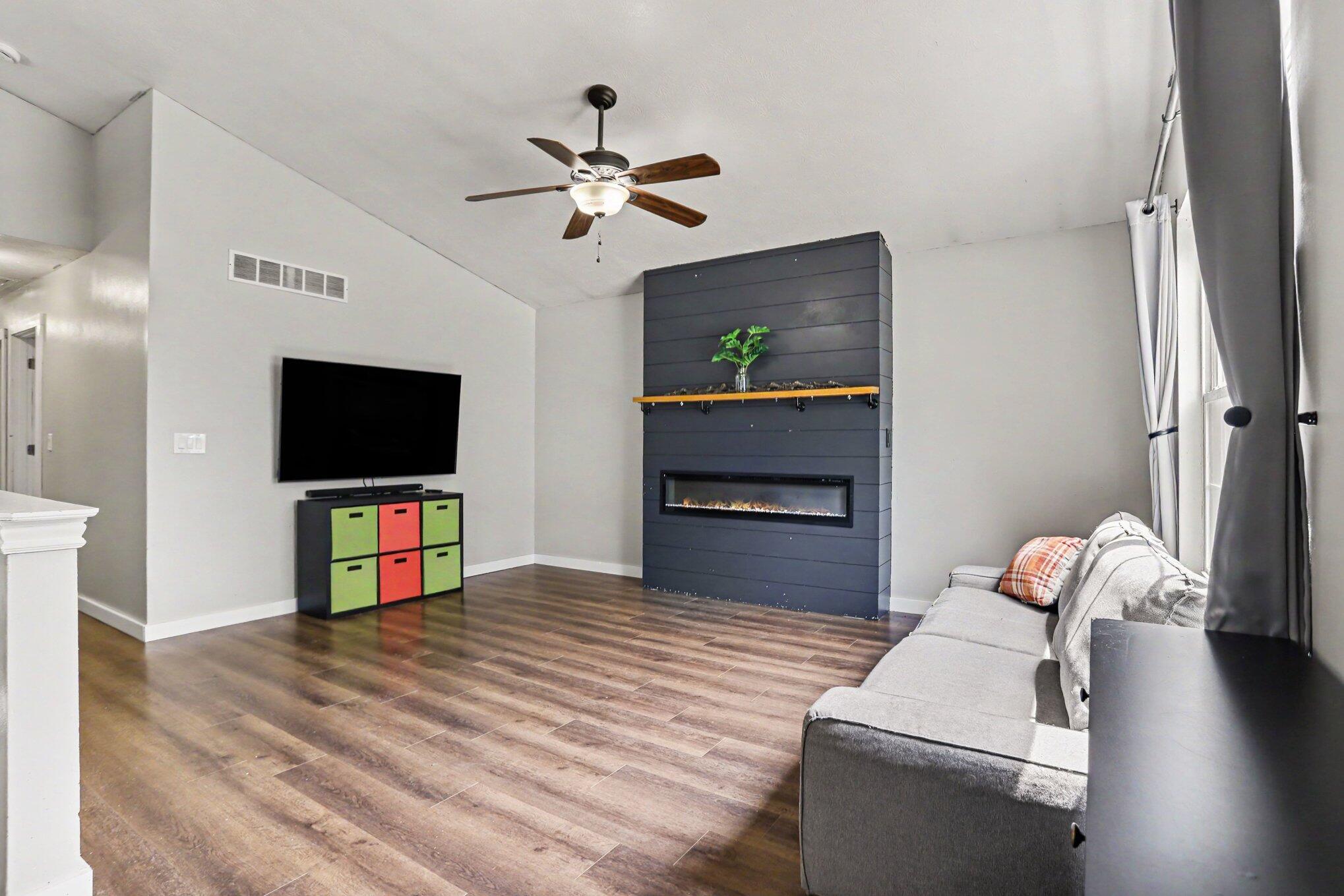 8836 Almena Drive