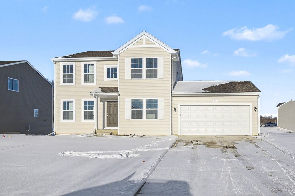 Photo of 13736 Oasis Avenue, Holland, MI 49424 (MLS # 26002366)