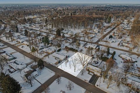 Photo of 555 East Drive, Marshall, MI 49068 (MLS # 26005269)