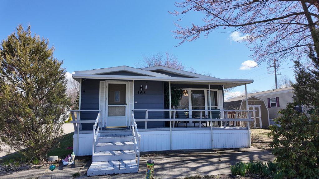 Photo of 1700 Robbins Road #163, Grand Haven, MI 49417 (MLS # 26014396)