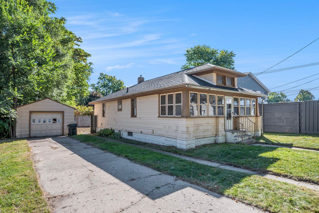 Photo of 1776 Division Street, Muskegon, MI 49441 (MLS # 25051942)