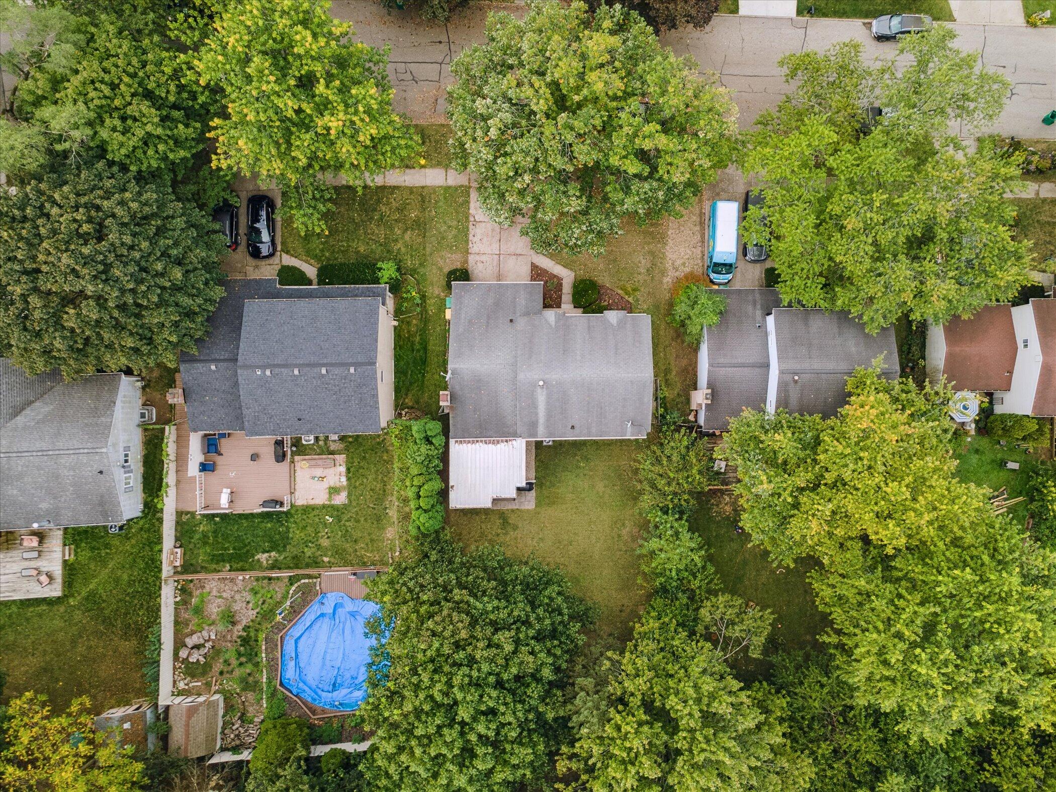 Ypsilanti, Michigan 48197, United States, 3 Bedrooms Bedrooms, ,2 BathroomsBathrooms,Residential,Pending,216157