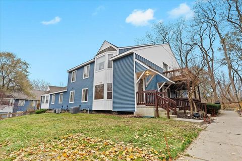 44750 Bayview Drive Novi MI 48377