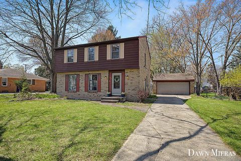 Photo of 1919 Millbrook Street SE, Grand Rapids, MI 49508 (MLS # 26017433)