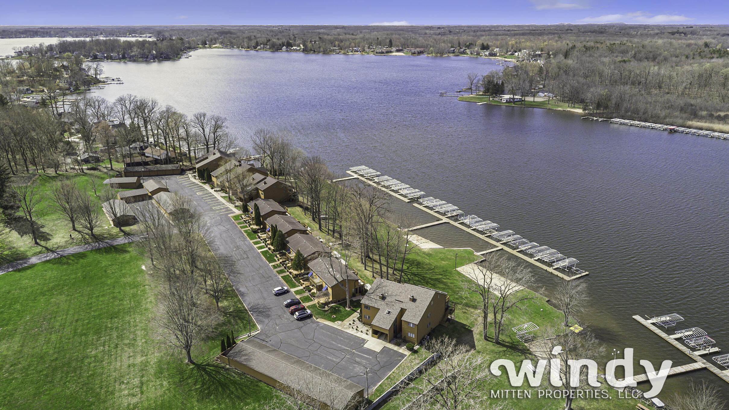 5576 N Watervliet Road