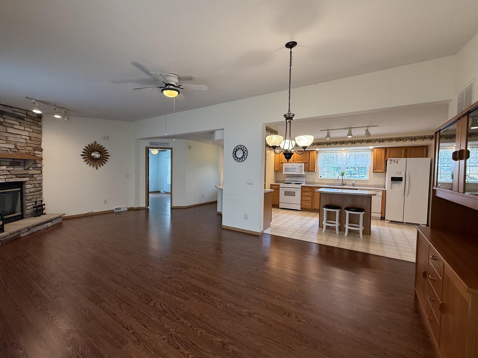 7826 Sunset Shores Drive