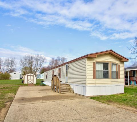 3611 Butternut Drive Unit 35, Holland, MI 49424 - MLS#: 25017229