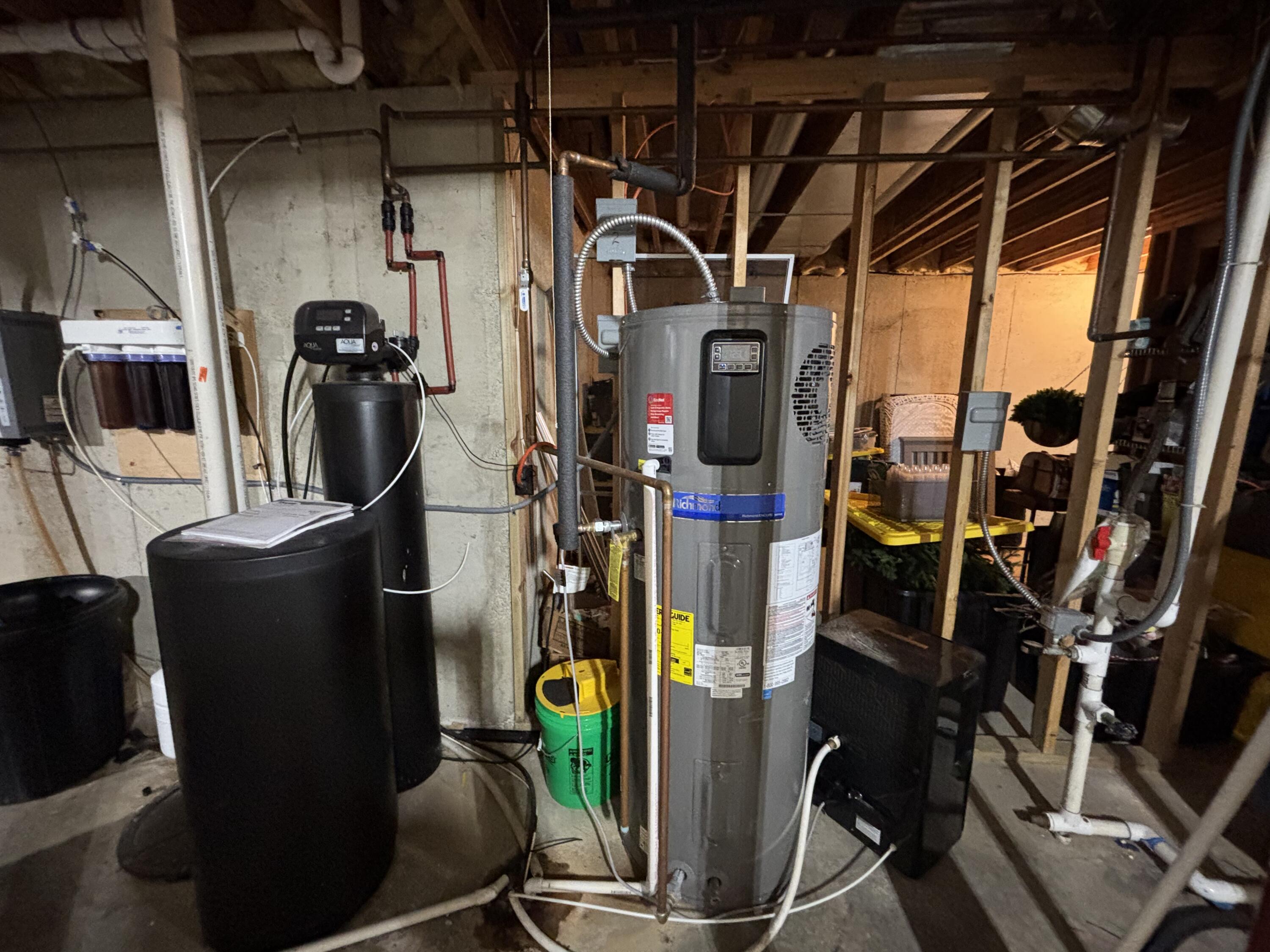 Niles, Michigan 49120, United States, 4 Bedrooms Bedrooms, ,3 BathroomsBathrooms,Residential,Pending,16428