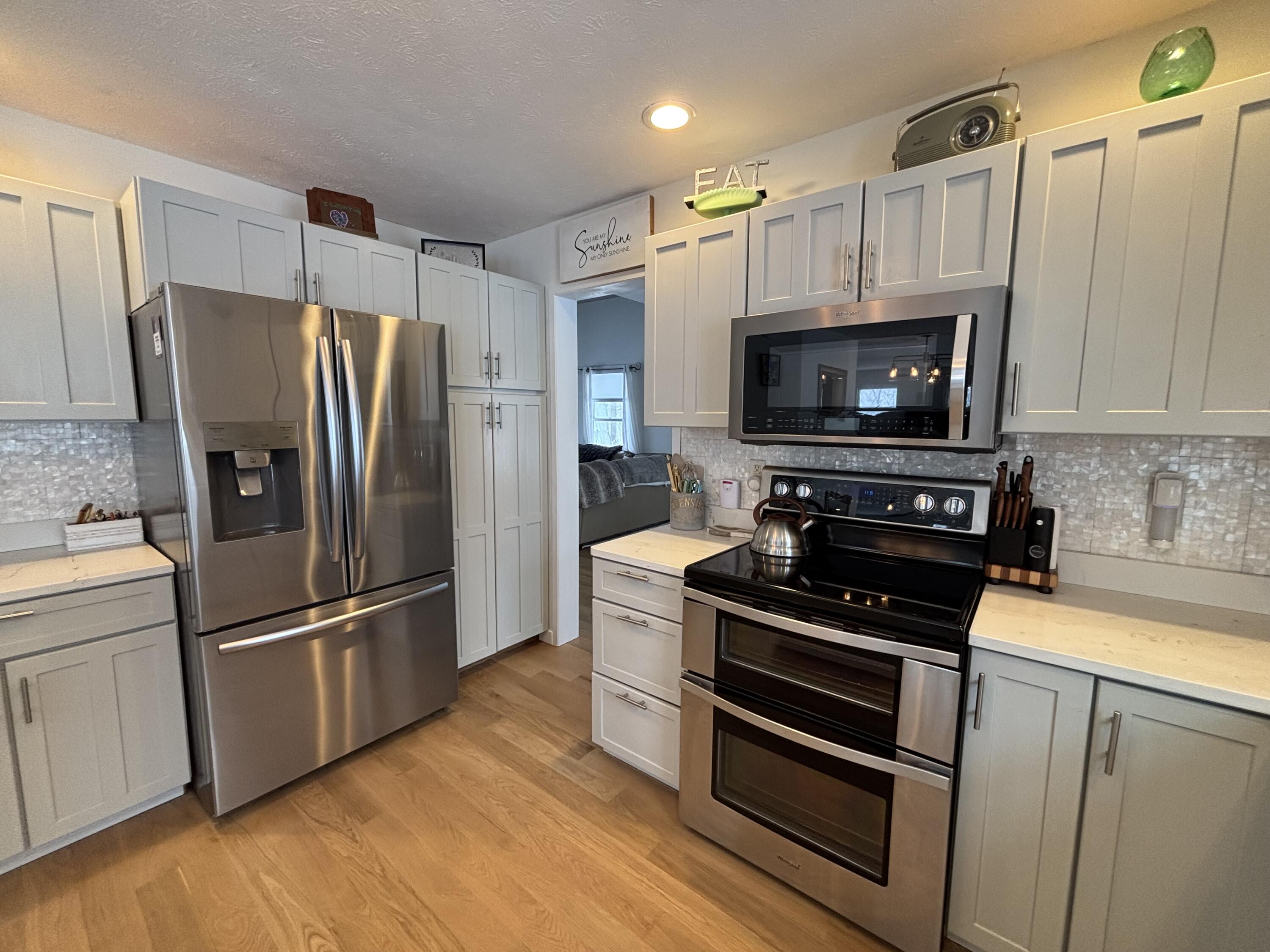 Niles, Michigan 49120, United States, 4 Bedrooms Bedrooms, ,3 BathroomsBathrooms,Residential,Pending,16428