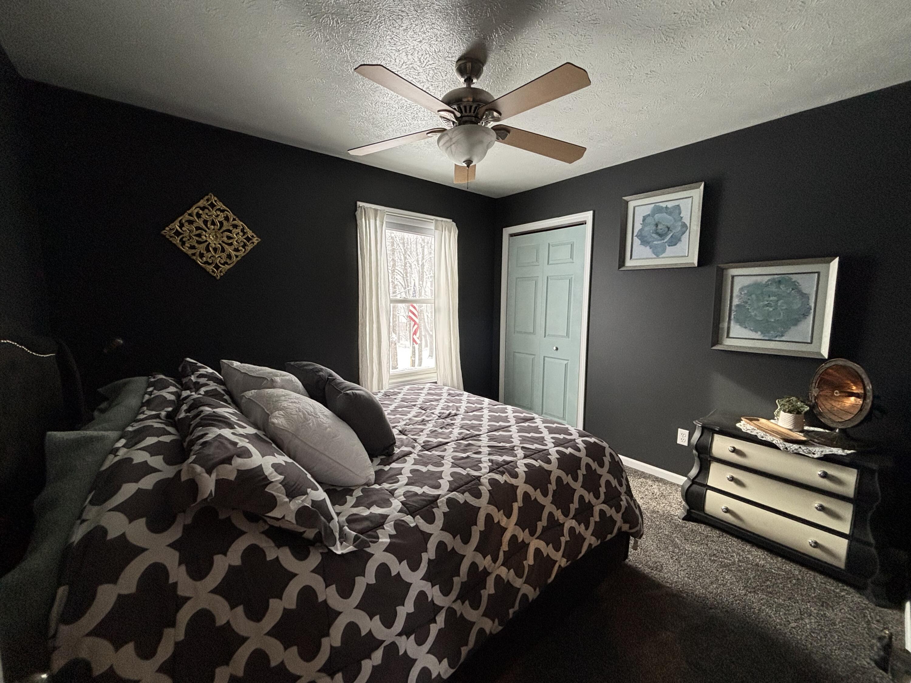 Niles, Michigan 49120, United States, 4 Bedrooms Bedrooms, ,3 BathroomsBathrooms,Residential,Pending,16428