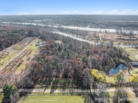 Photo of 10894 Garfield #PARCEL A1, Coopersville, MI 49404 (MLS # 25059570)