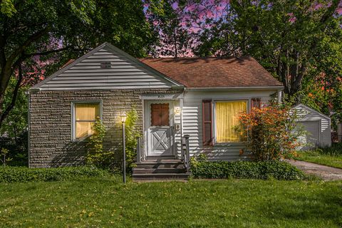 1515 Fulton Street, Kalamazoo, MI 49001 - MLS#: 25021310