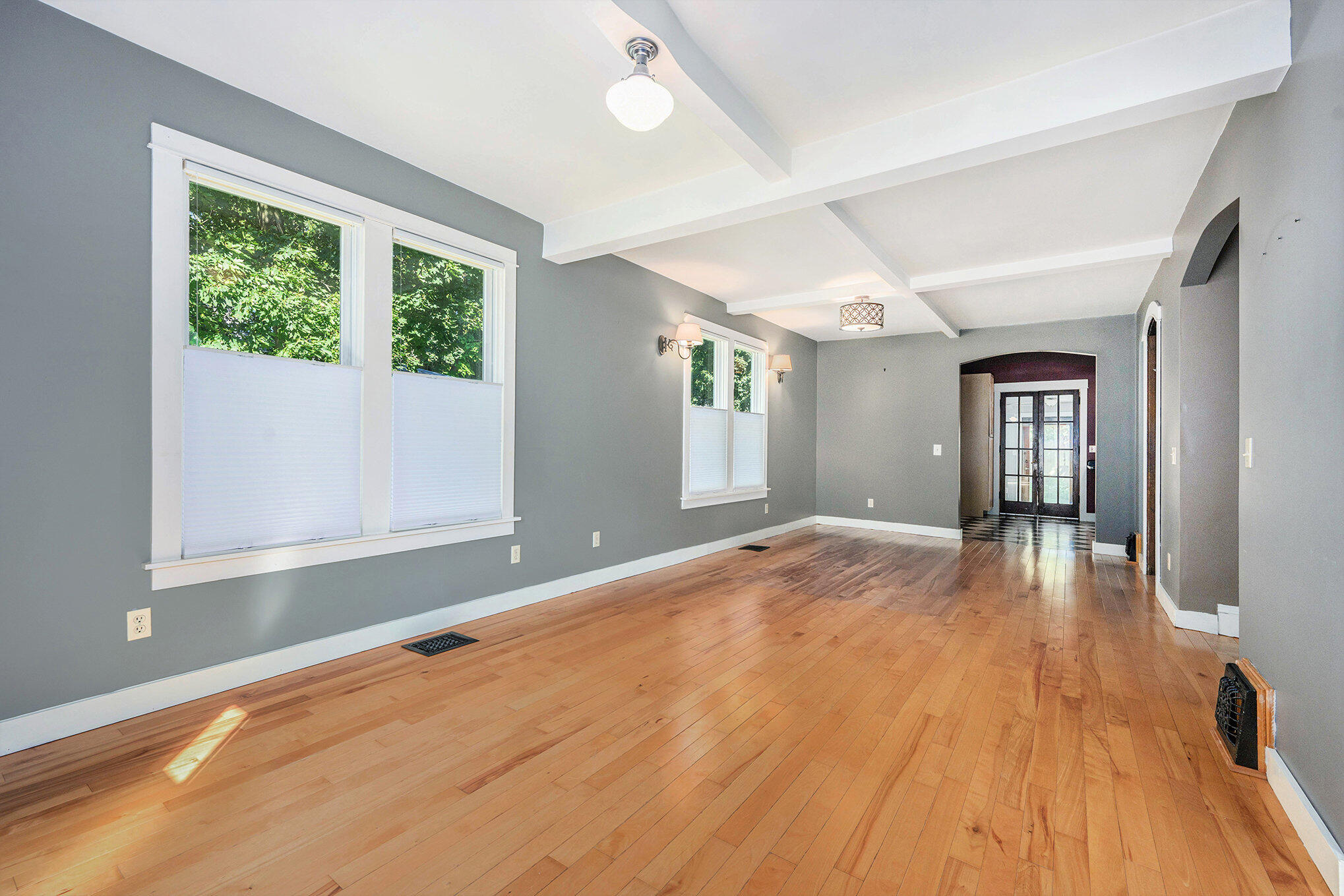 Kalamazoo, Michigan 49006, United States, 3 Bedrooms Bedrooms, ,2 BathroomsBathrooms,Residential,Pending,211187