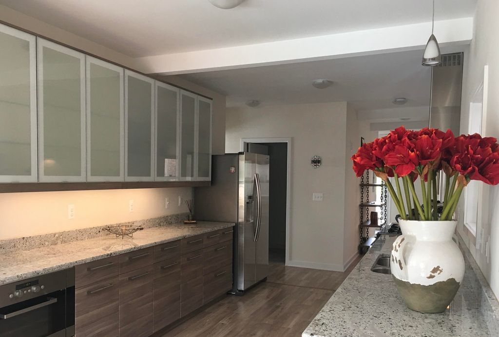 Photo of 330 S Main Street, Ann Arbor, MI 48104 (MLS # 26005594)