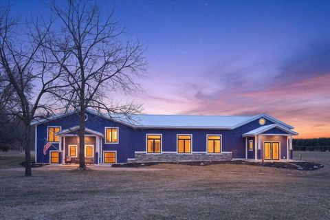 Photo of 6130 N Arbogast Road, Howard City, MI 49329 (MLS # 26011474)