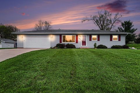 Photo of 185 Nixon, Battle Creek, MI 49014 (MLS # 26018800)