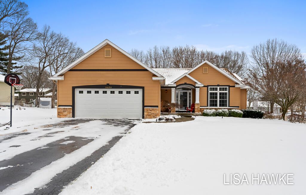 Photo of 14890 Canary Drive, Grand Haven, MI 49417 (MLS # 26010415)