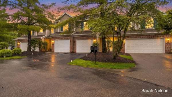 5933 E LYN HAVEN DR SE, GRAND RAPIDS, MI 49512 - Image 3b3c8a72b73ae854e5b15baa744898ff/688074271