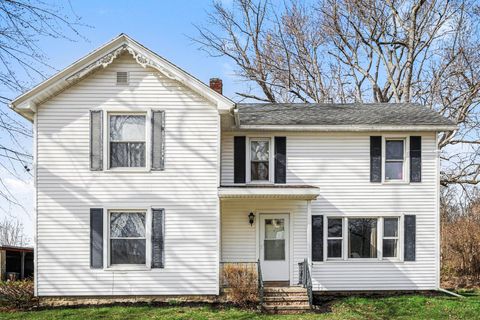 Photo of 5284 E Territorial Road, Pleasant Lake, MI 49272 (MLS # 26013733)