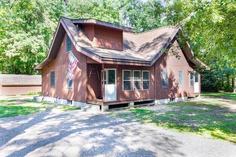 Photo of 21425 Caberfae Highway, Wellston, MI 49689 (MLS # 25043525)