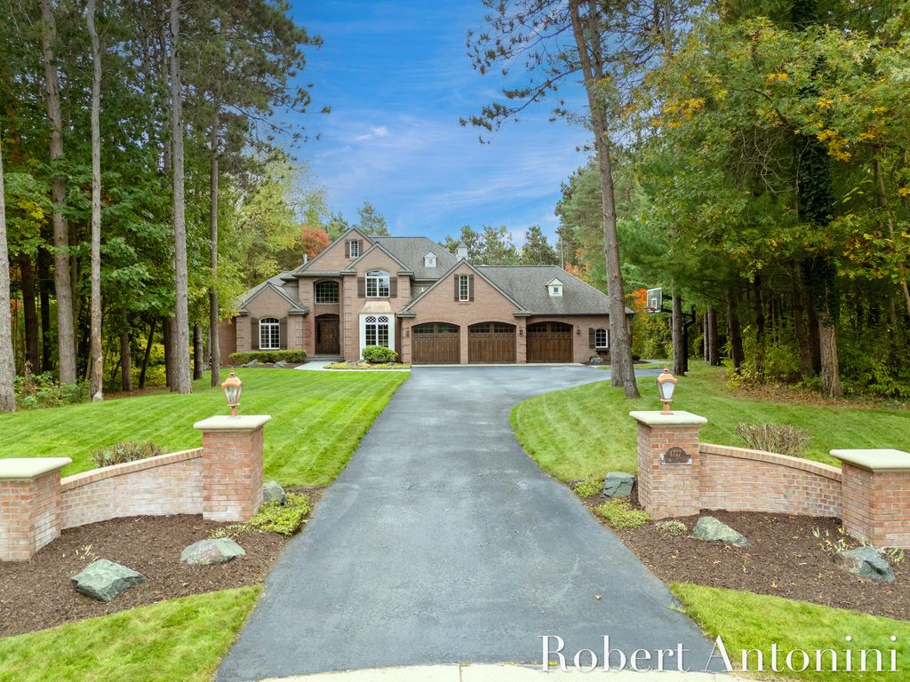 Photo of 4777 Windcliff Drive NE, Rockford, MI 49341 (MLS # 25054333)